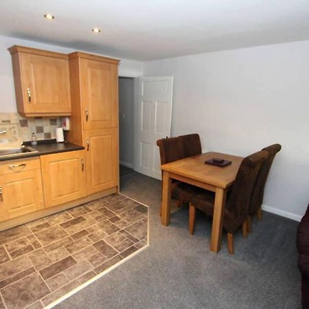 Top Floor Character Apartment In The Heart Of The City Centre Chester Eksteriør bilde